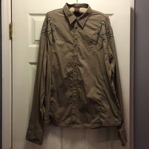 Men’s Roar long sleeve button up shirt XXL